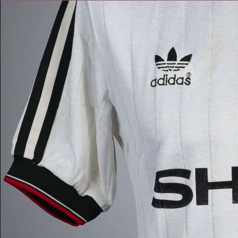 1982-83 Manchester United Away Shirt